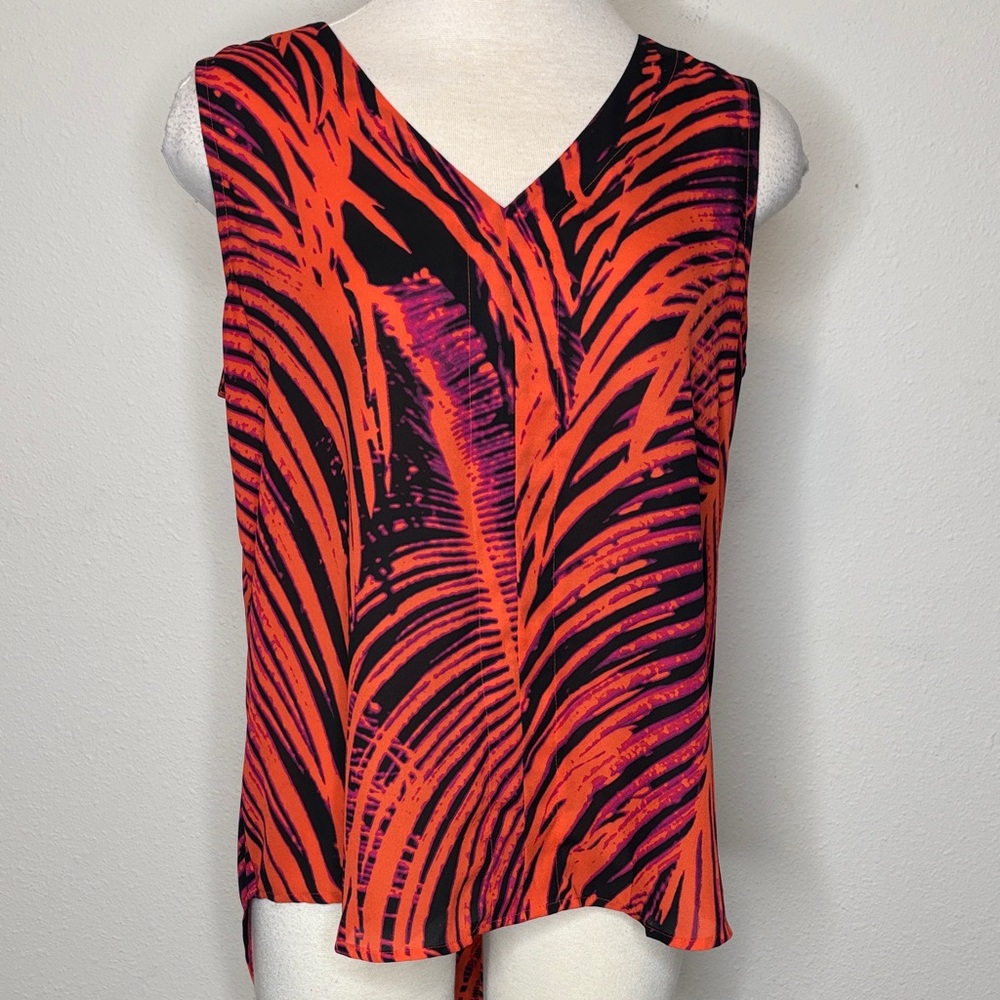 a.n.a size Medium Women's V-Neck Tank Top - Bold orange and Black